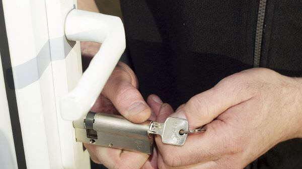 Замена замков Чиза